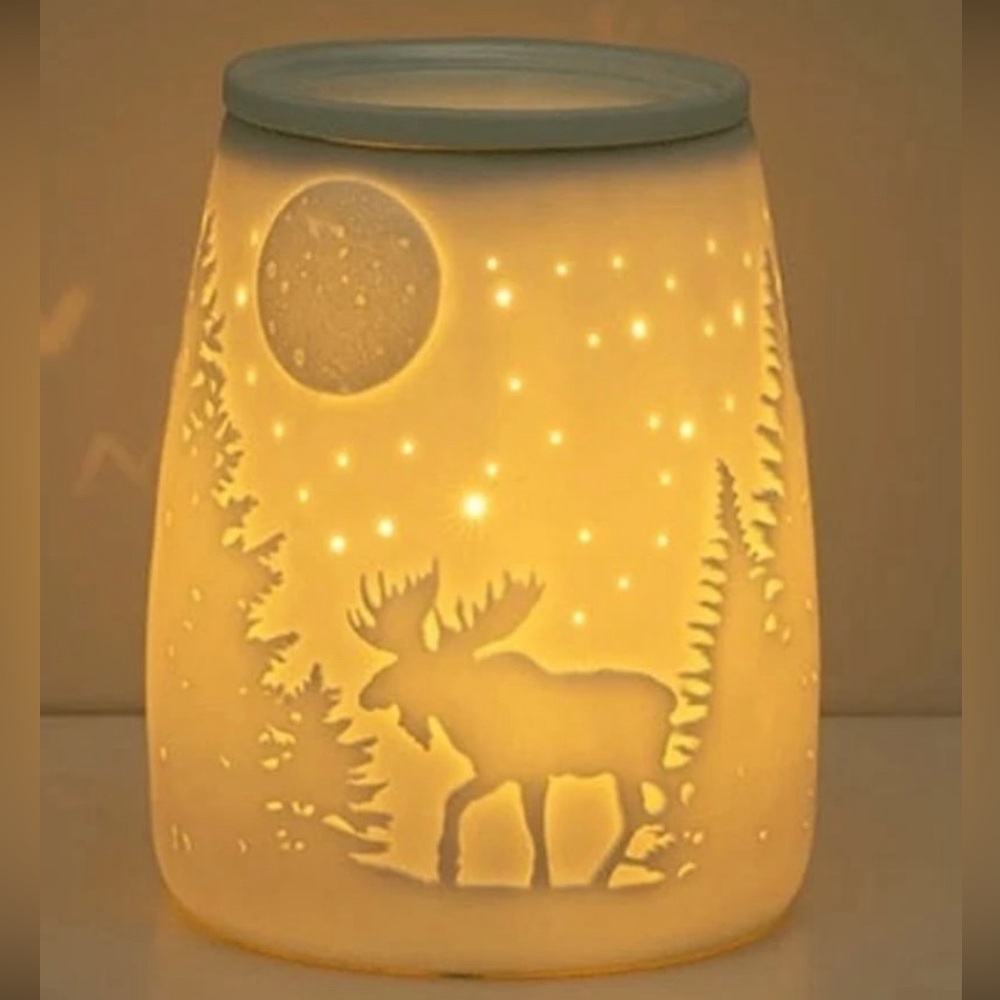 Retired scentsy starry frontier full size warmer, brand new in box.